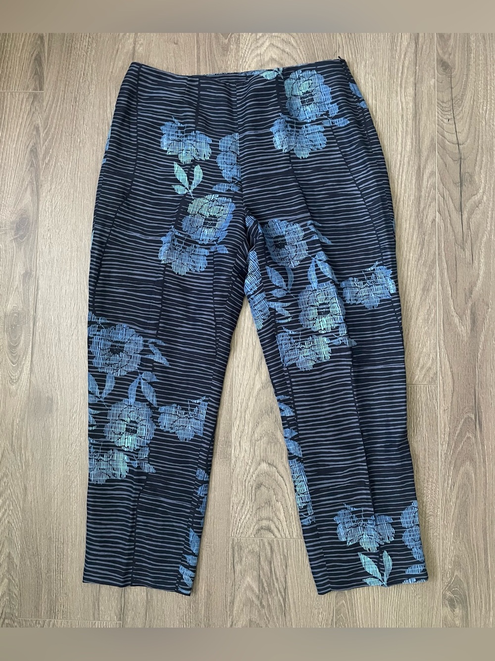 Sigrid Olsen Women Crop Pants 12P Blue Silk Linen Blend Striped Floral Classy
